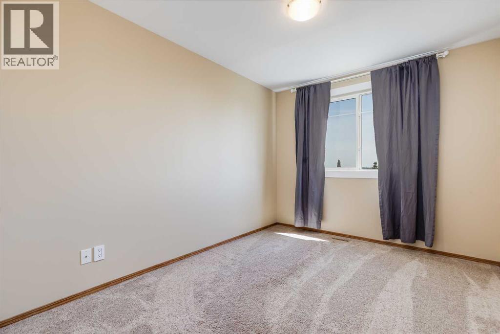 28 Hidden Point NW - 24