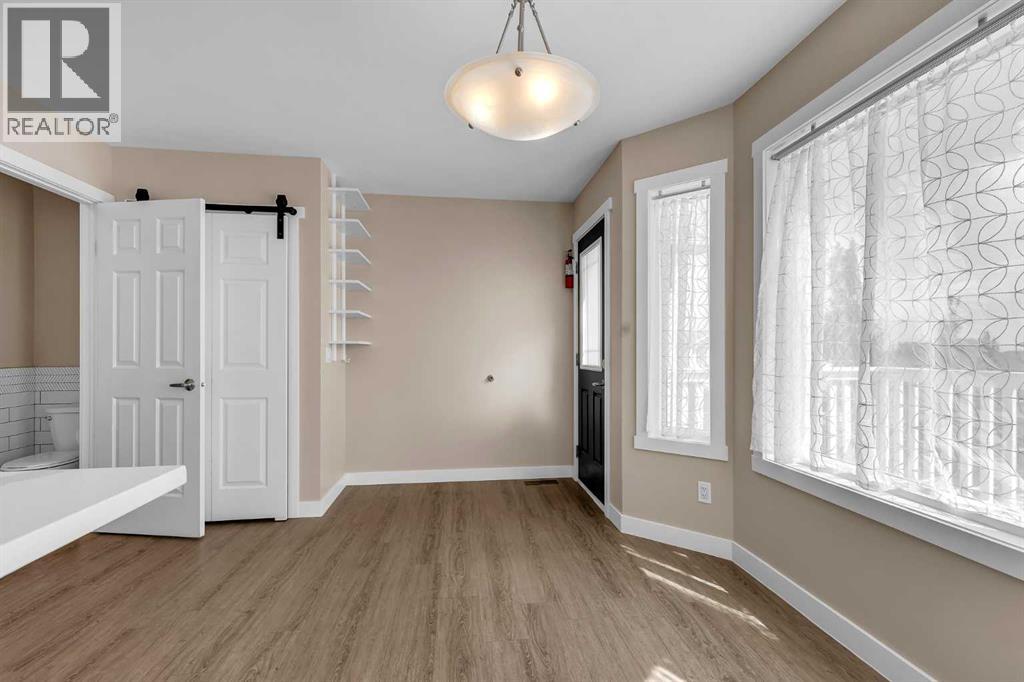28 Hidden Point NW - 11