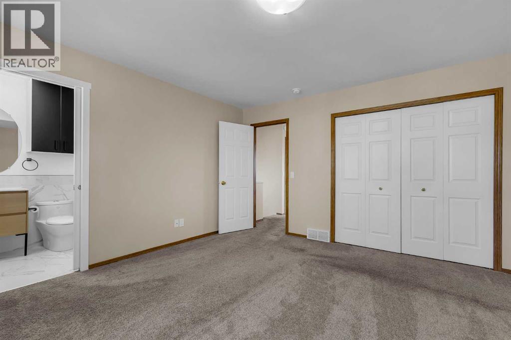 28 Hidden Point NW - 22
