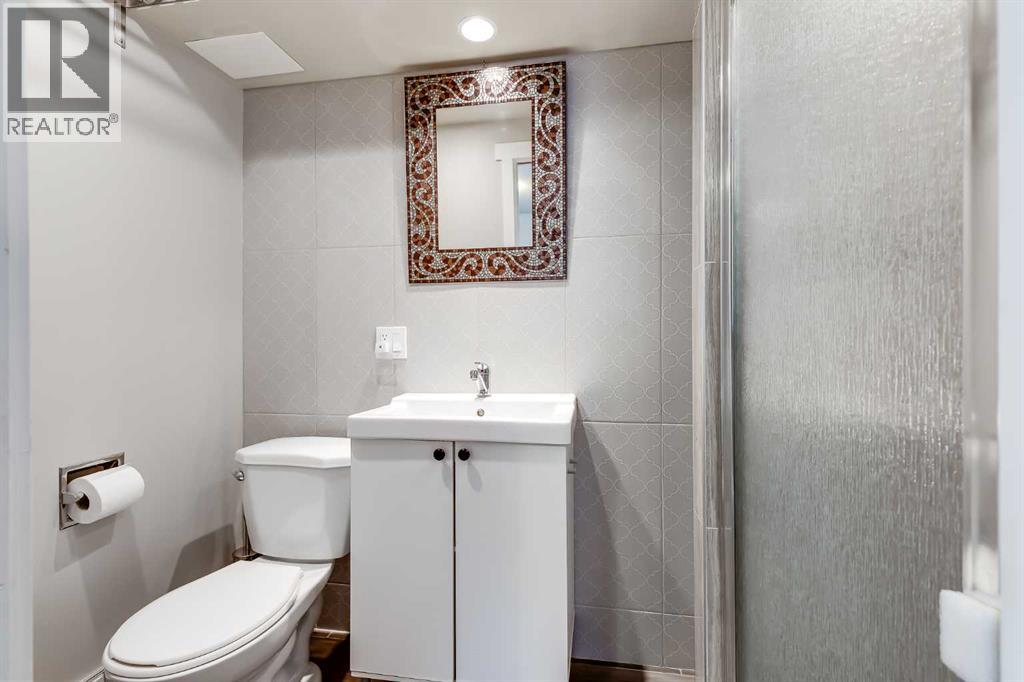 28 Hidden Point NW - 36