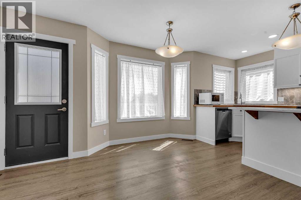 28 Hidden Point NW - 13
