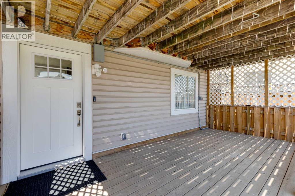 28 Hidden Point NW - 42