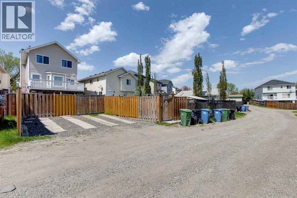 28 Hidden Point NW - 46