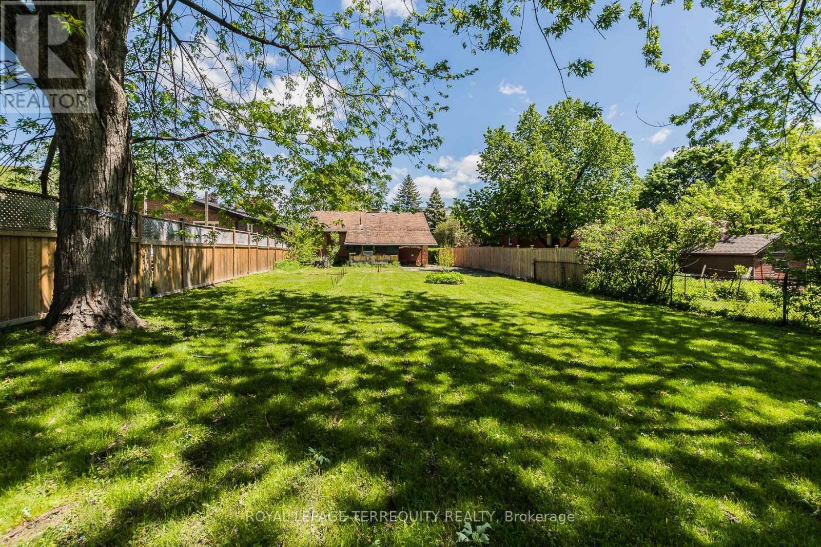 3056 PARKERHILL ROAD - 6