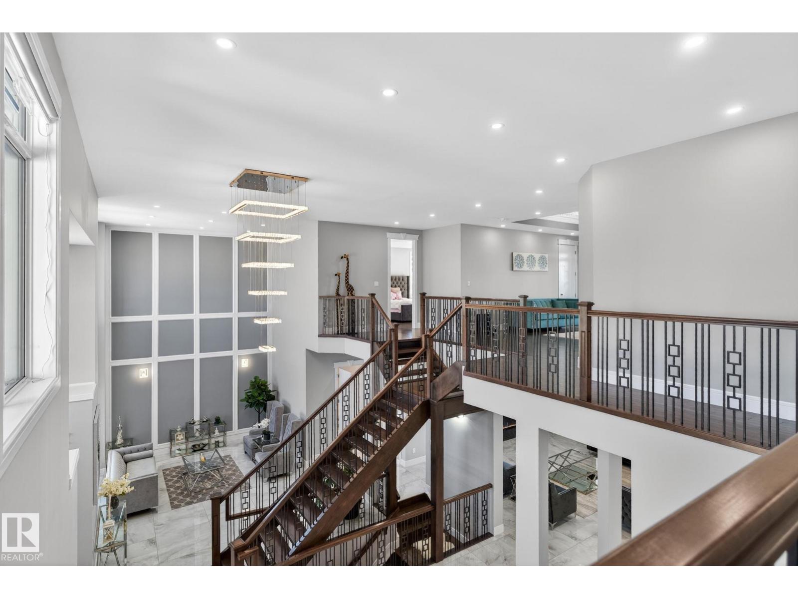 2503 58 AV - 43