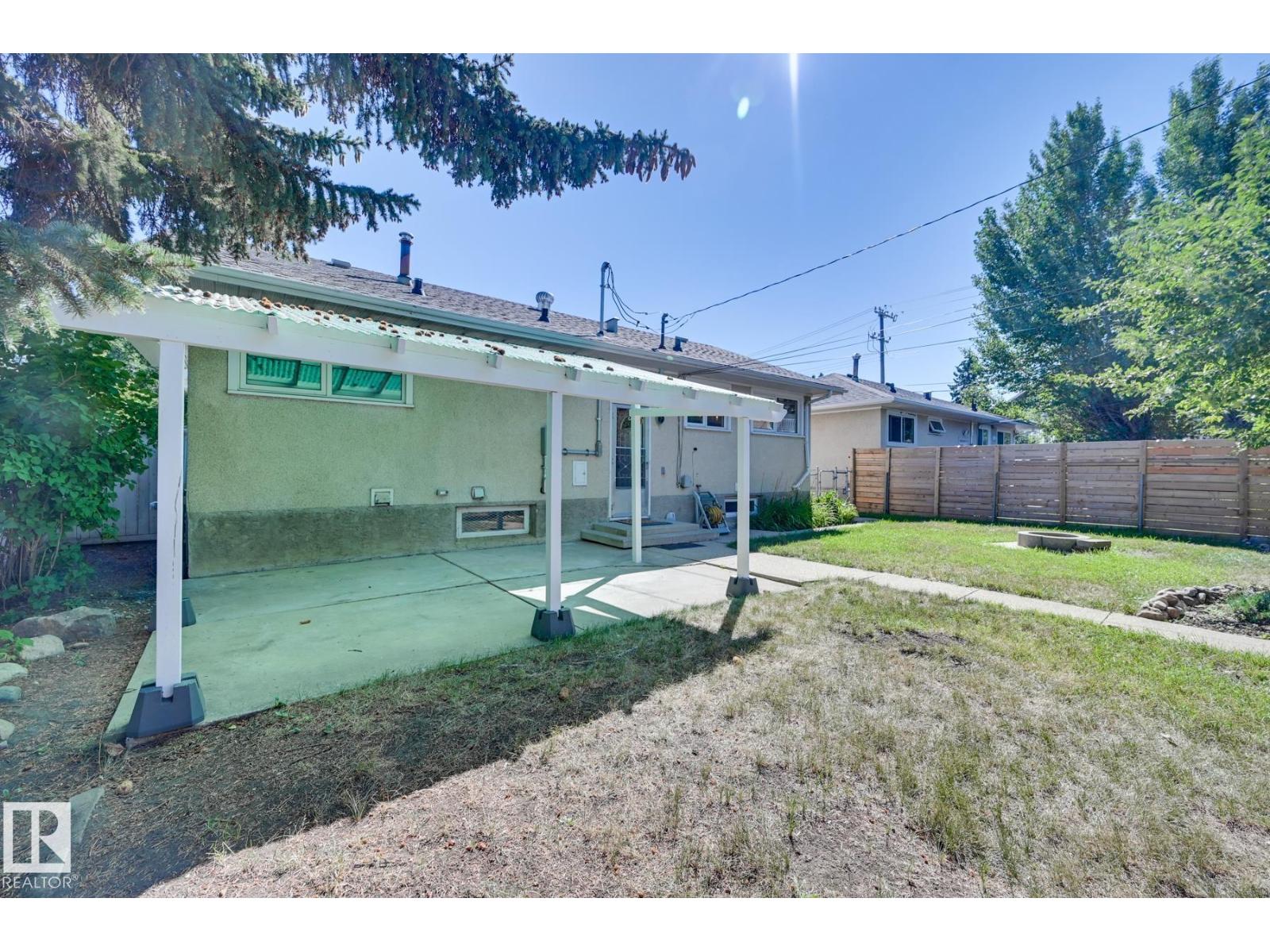 10130 62 ST NW - 35