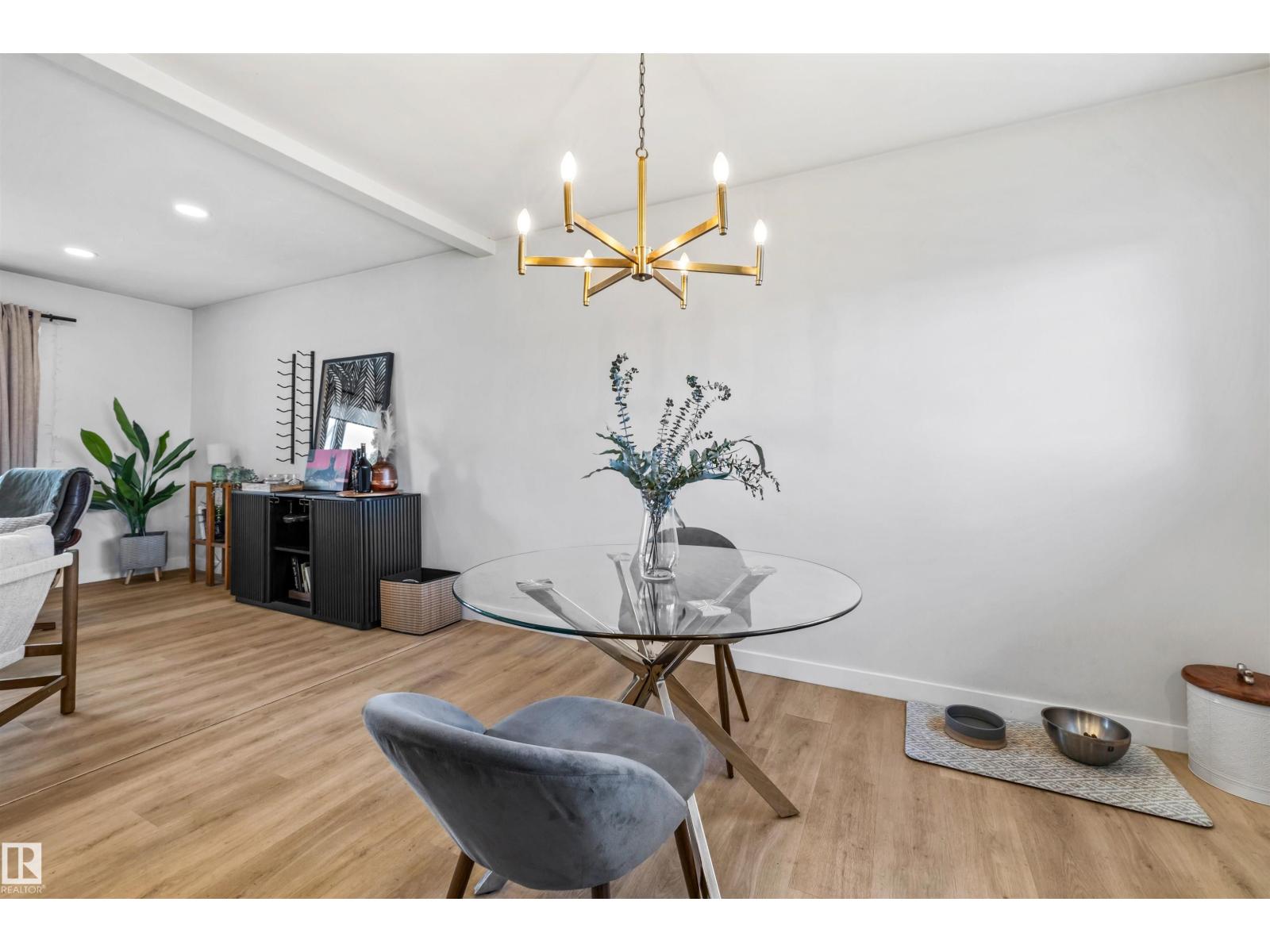 10130 62 ST NW - 9