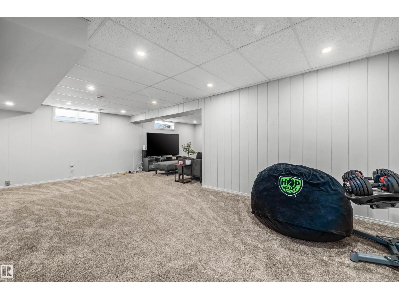10130 62 ST NW - 26