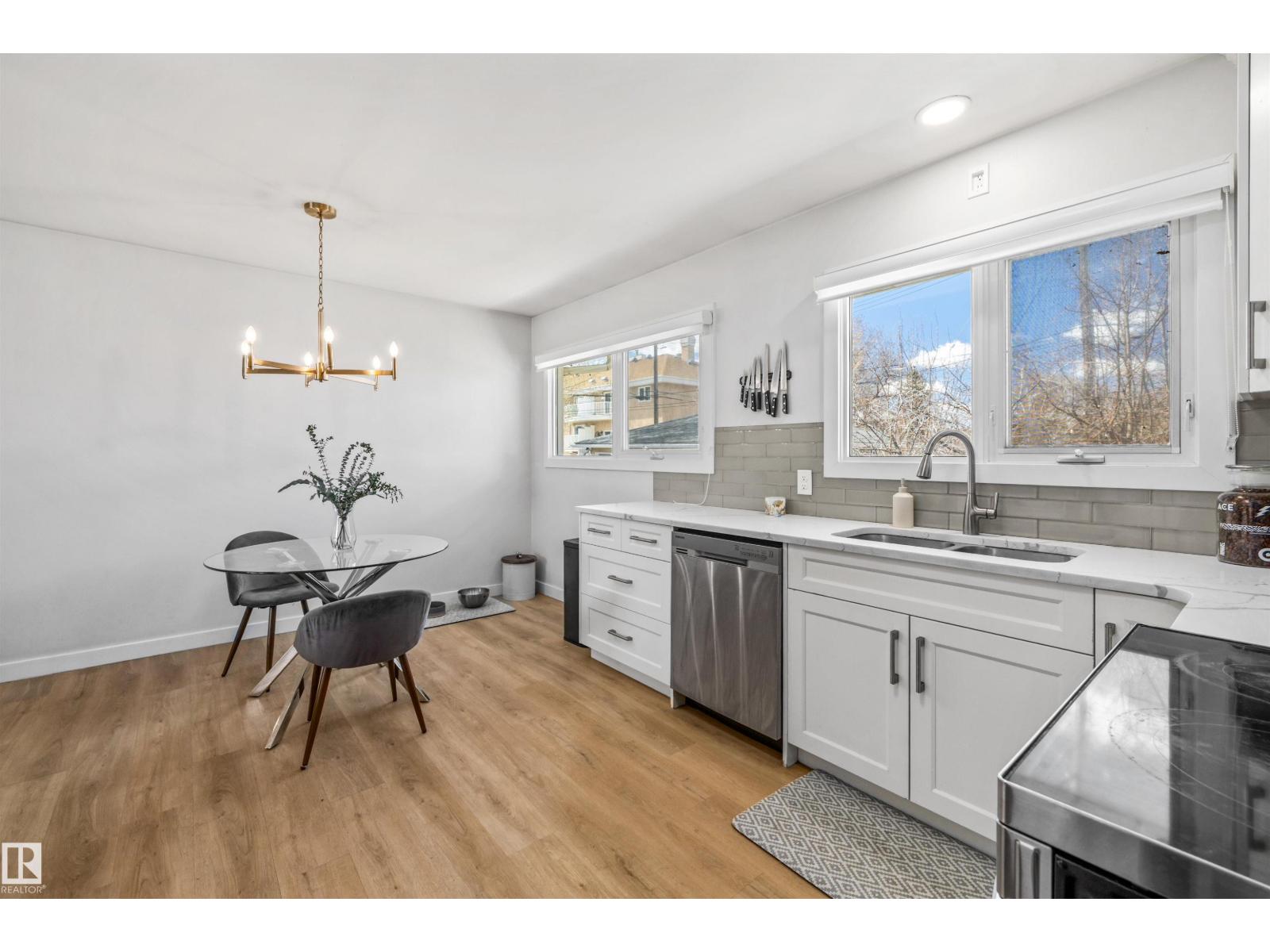 10130 62 ST NW - 12