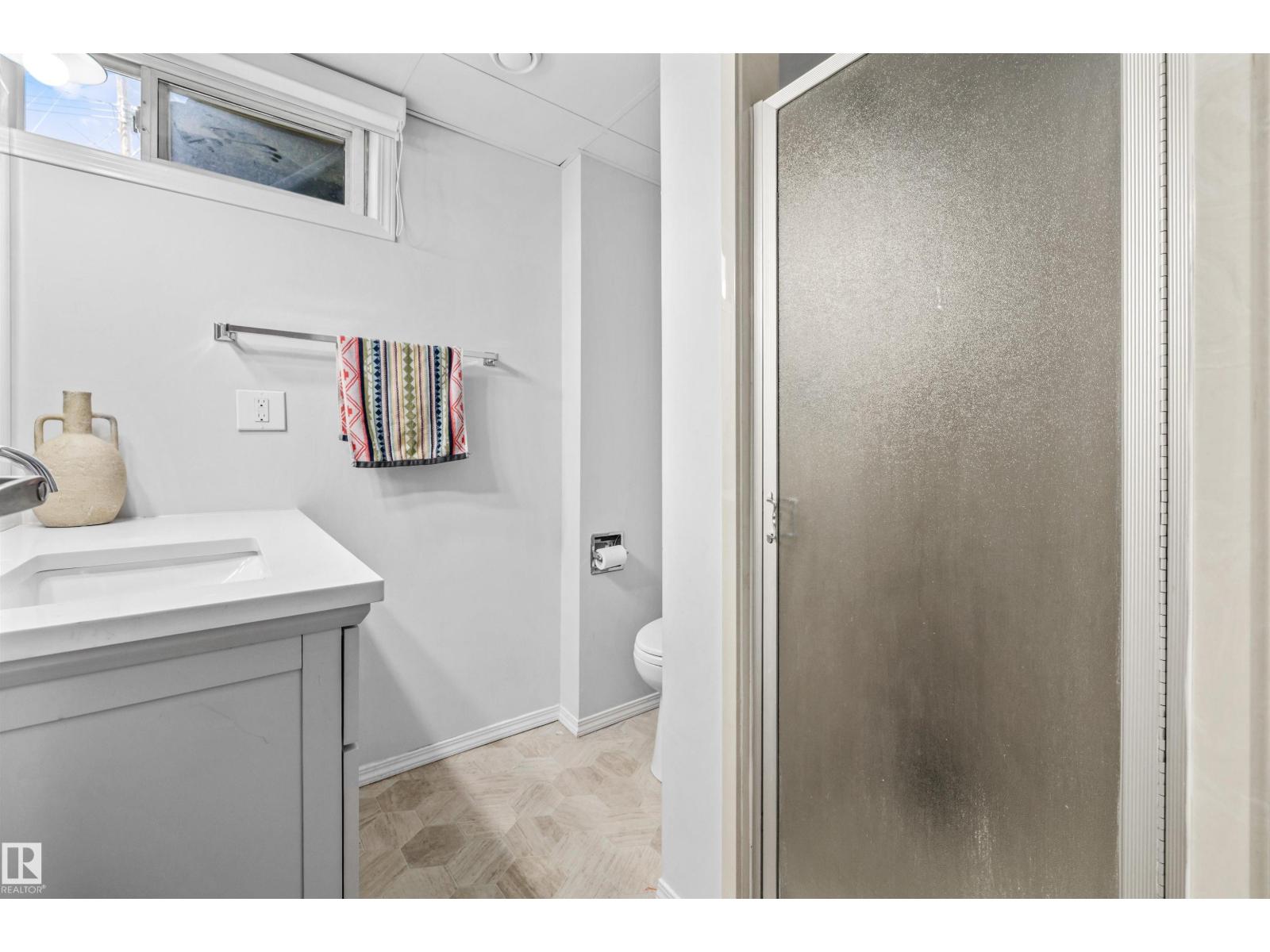 10130 62 ST NW - 31
