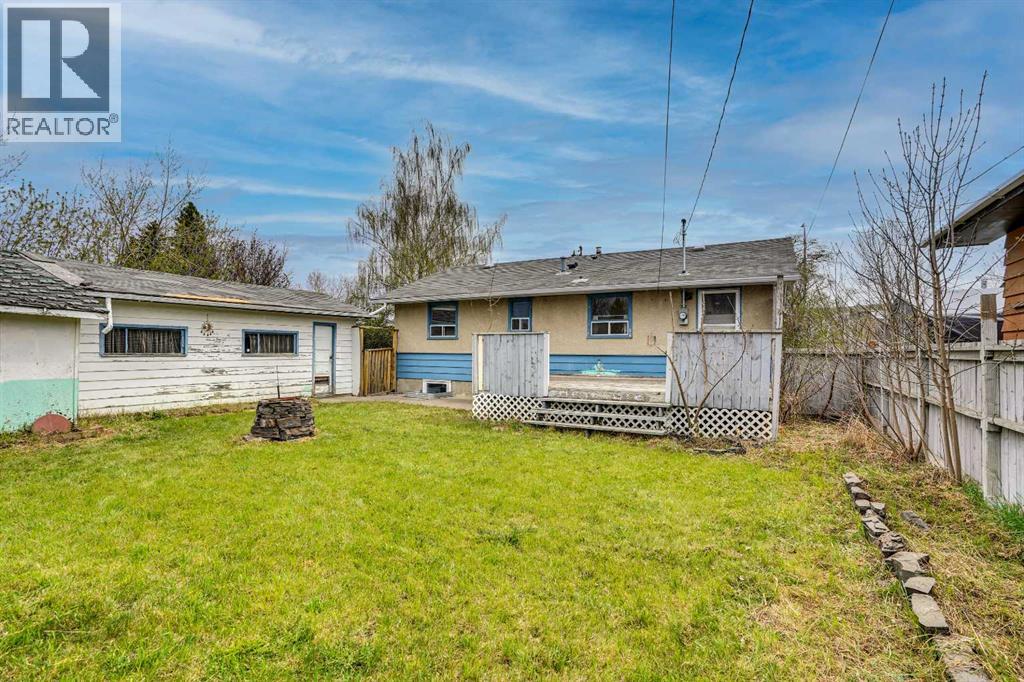 8316 43 Avenue NW - 38