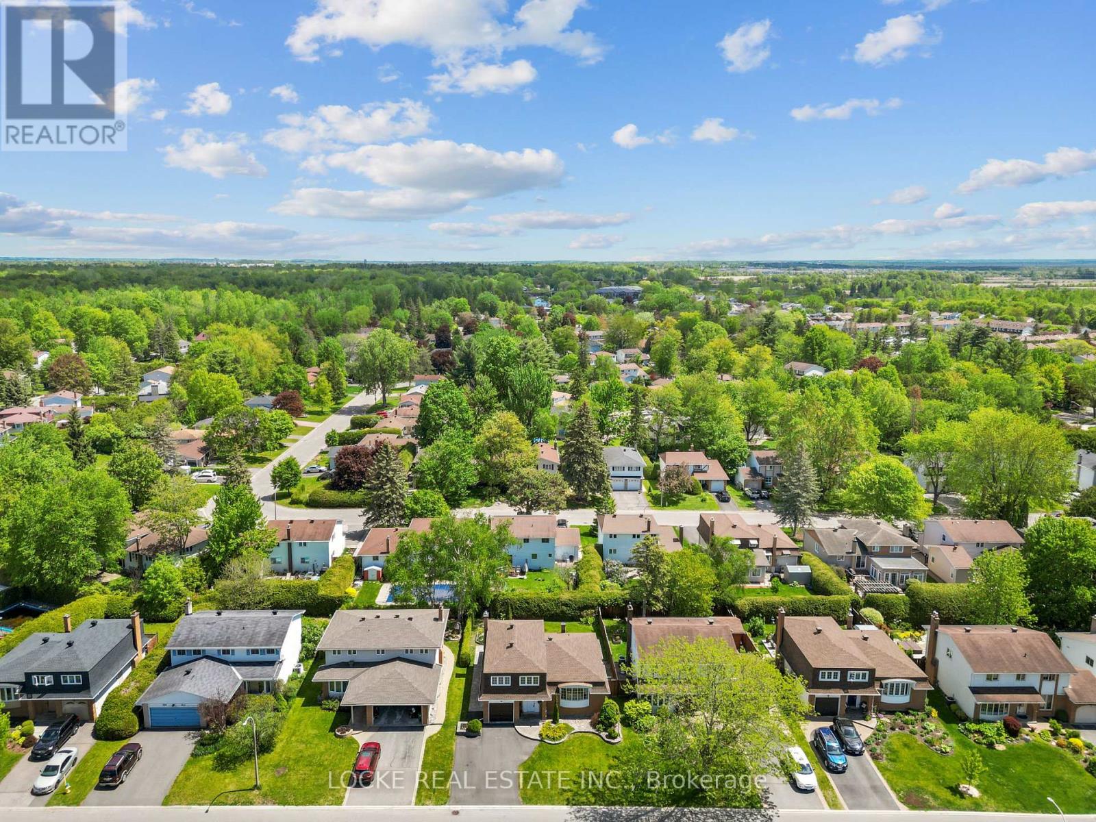 33 EASTPARK DRIVE - 41