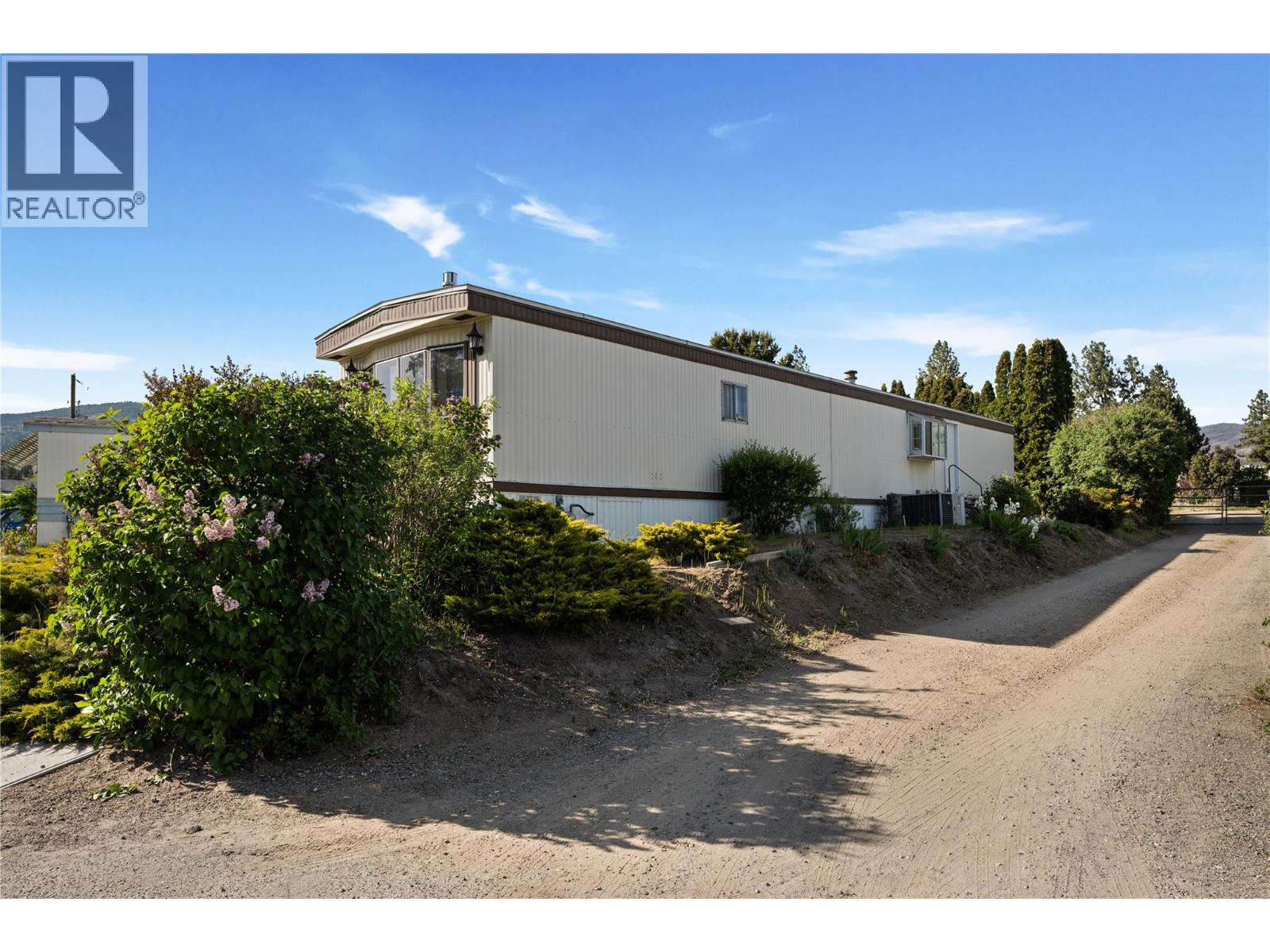 40 1929 Hwy 97 Street, Westbank