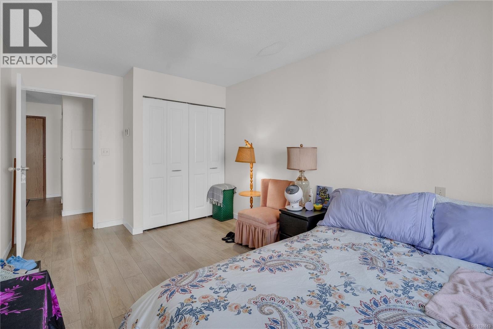 #408 755 Hillside Ave - 11