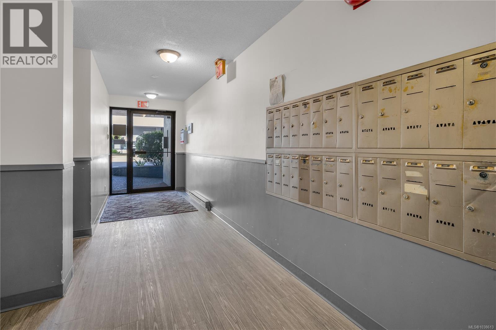 #408 755 Hillside Ave - 21