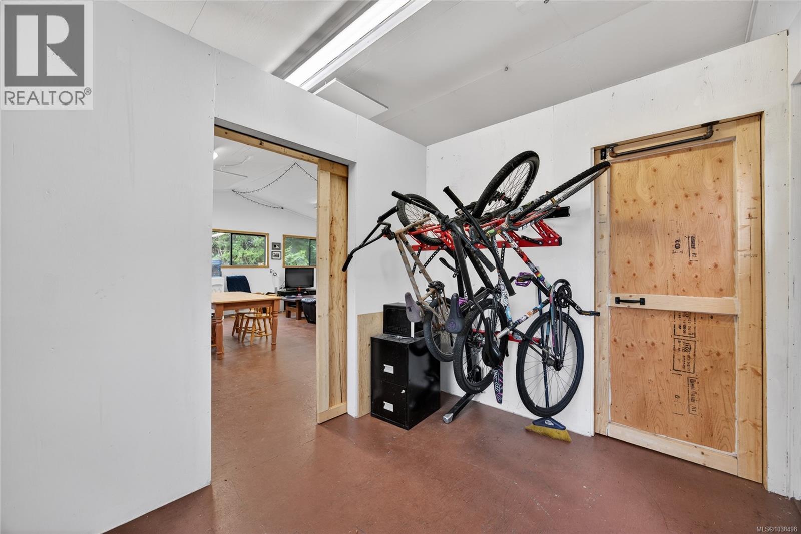 131 Pallot Way - 38