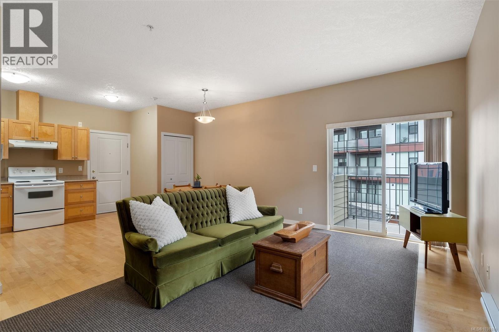 #301 2844 Bryn Maur Rd - 9
