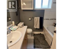 4838 Kitwanga Drive, 108 Mile Ranch, BC V0K2Z0 Photo 23