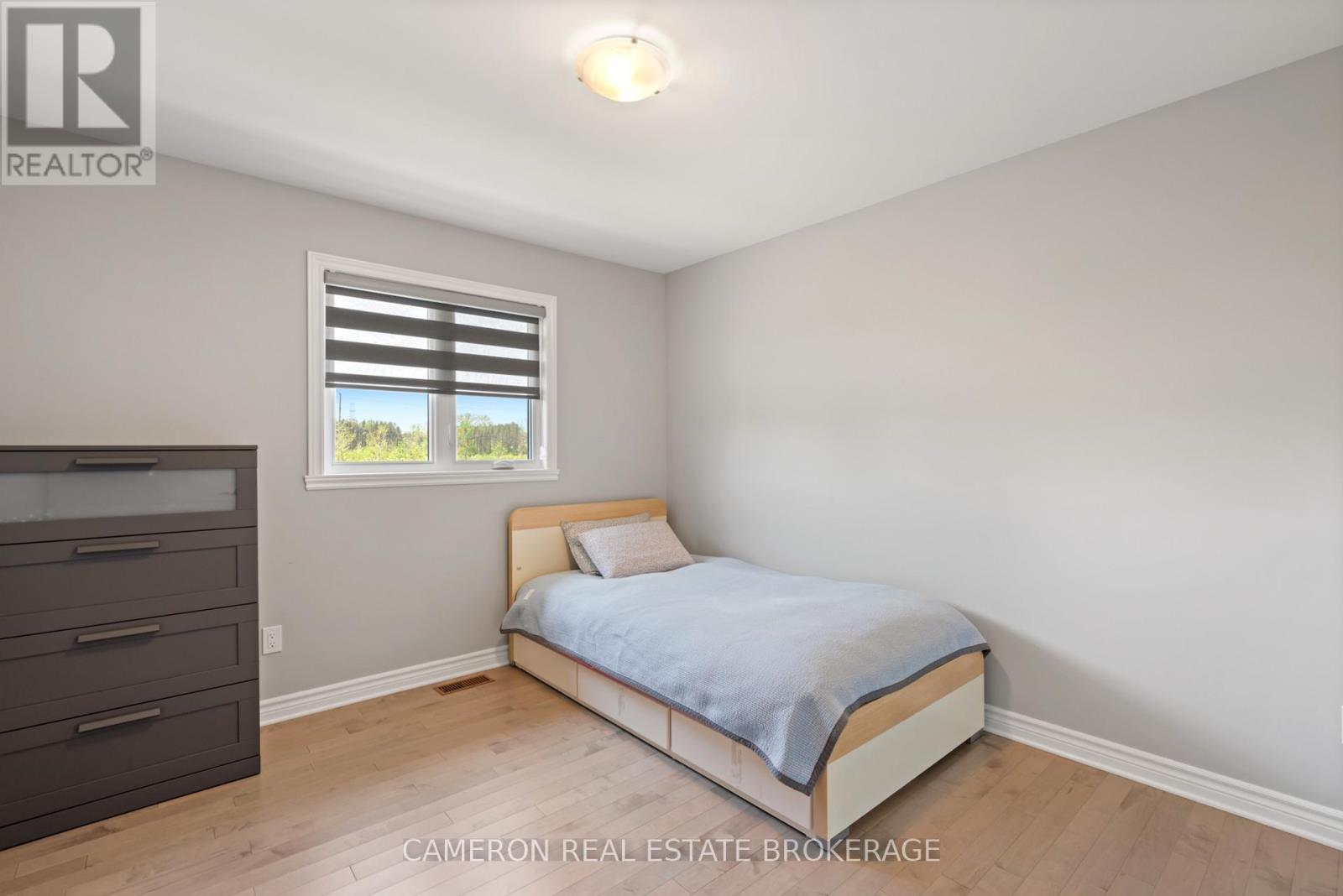 1640 OXBRIDGE DRIVE - 14