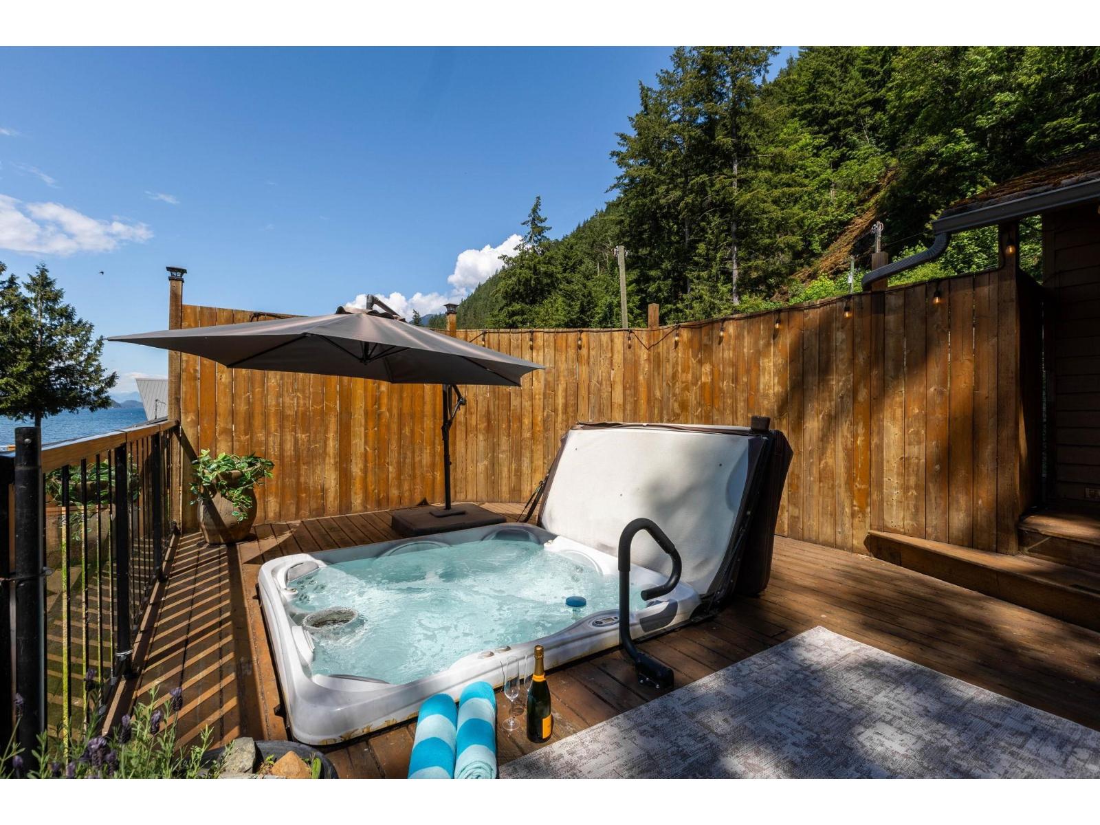 6535 ROCKWELL Drive - photo 2