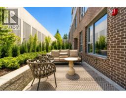 Th2 423 6th Street, West Vancouver, BC V7T0A1 Photo 9