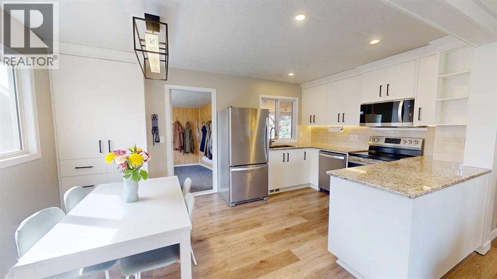117 Midcrest Crescent SE - 5
