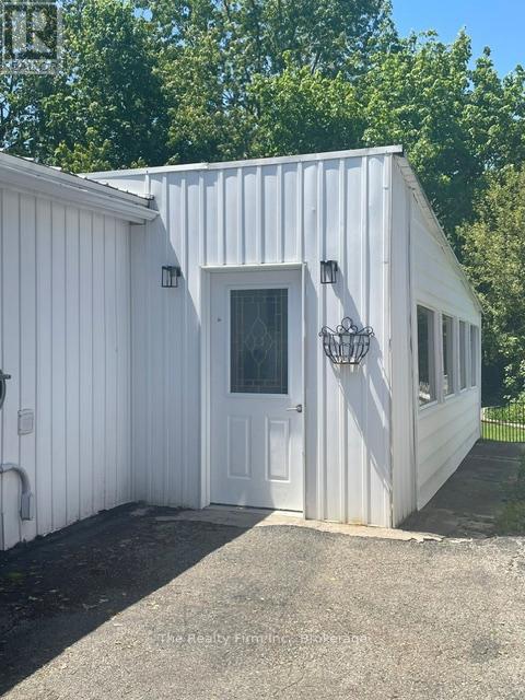 134 WELL STREET - Image 2