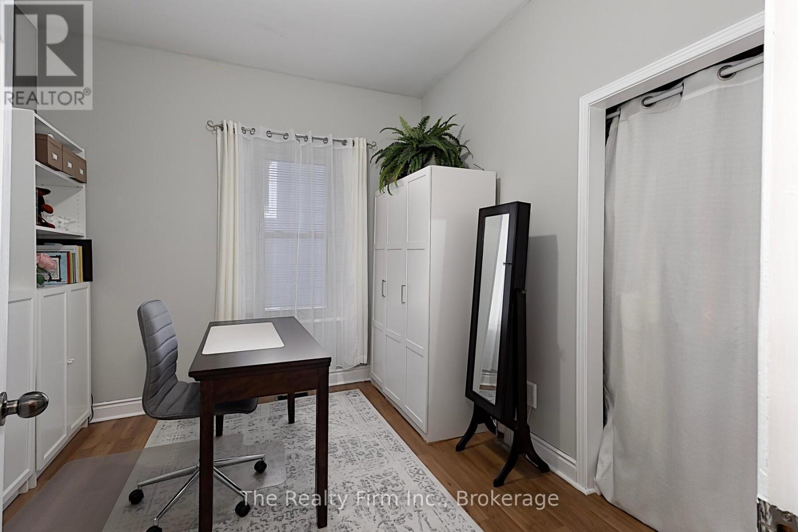 134 WELL STREET - 22