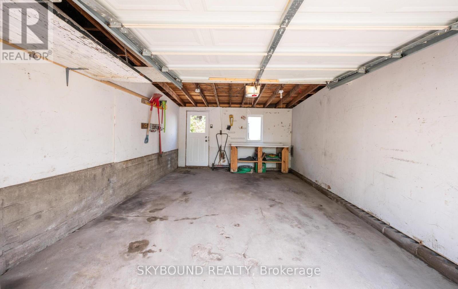 326 KENILWORTH AVENUE - 36
