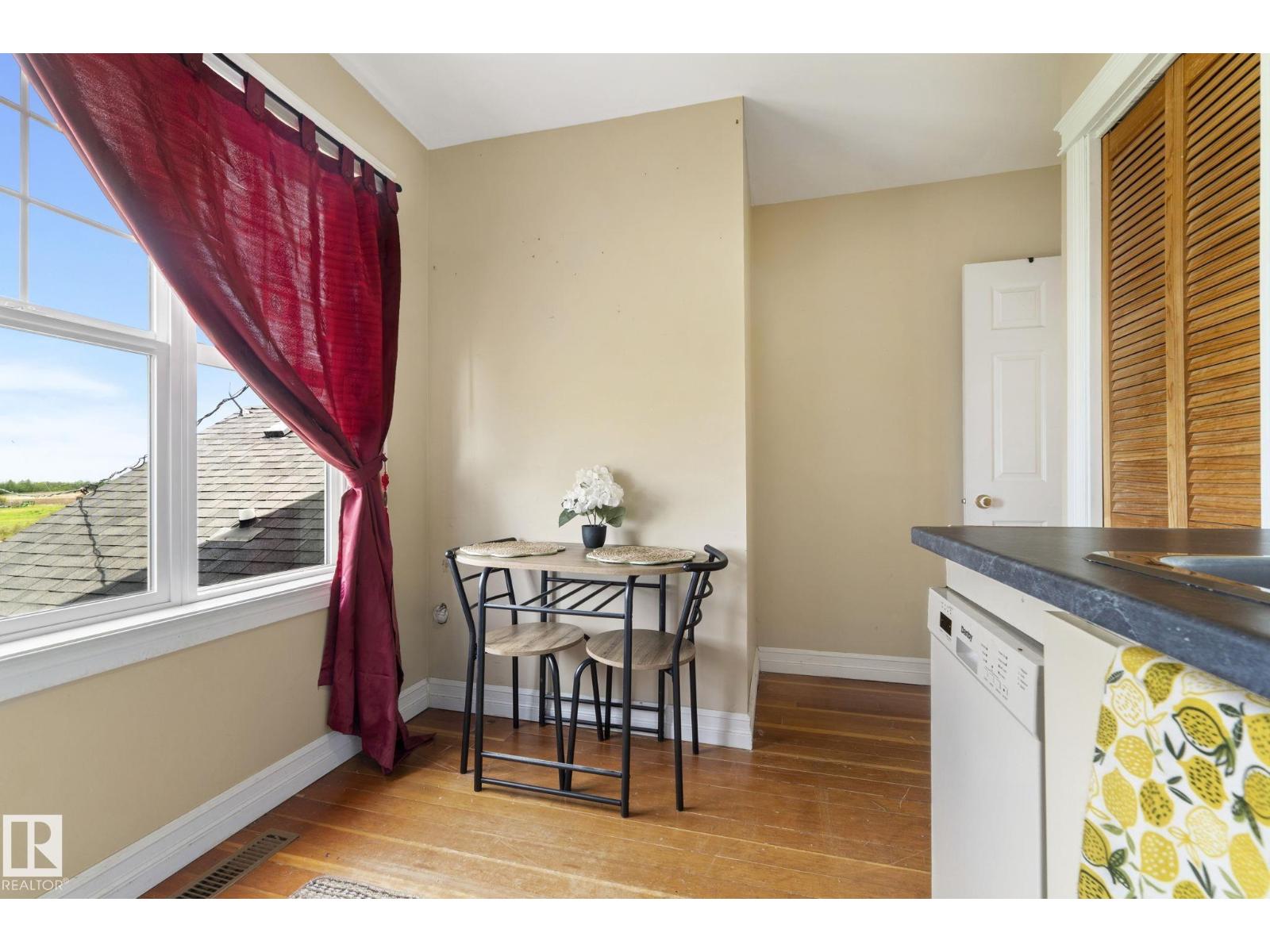 54255 RGE ROAD 222 - 23