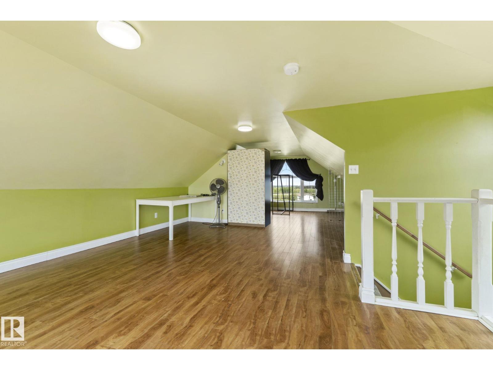 54255 RGE ROAD 222 - 25