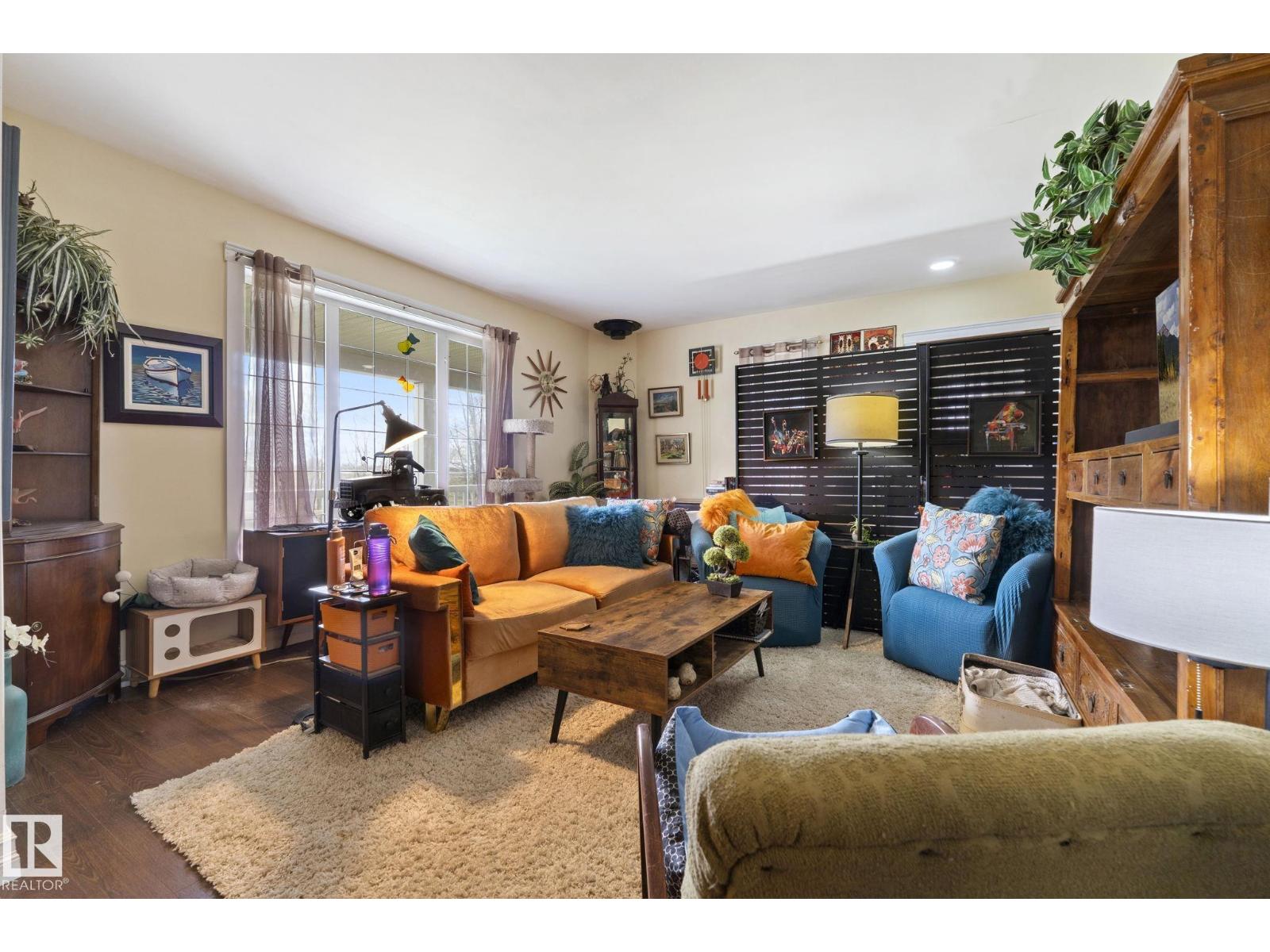 54255 RGE ROAD 222 - 4