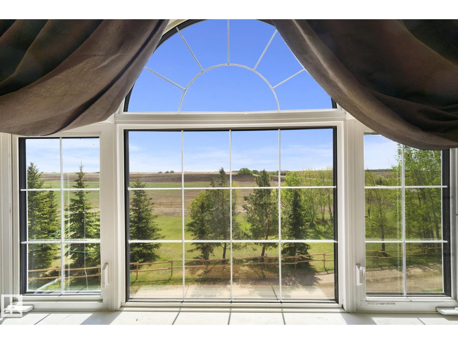 54255 RGE ROAD 222 - 27