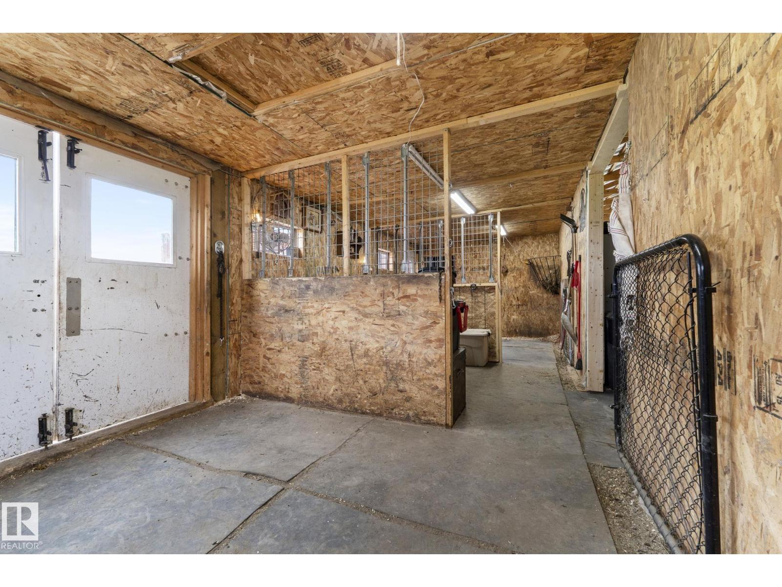 54255 RGE ROAD 222 - 46