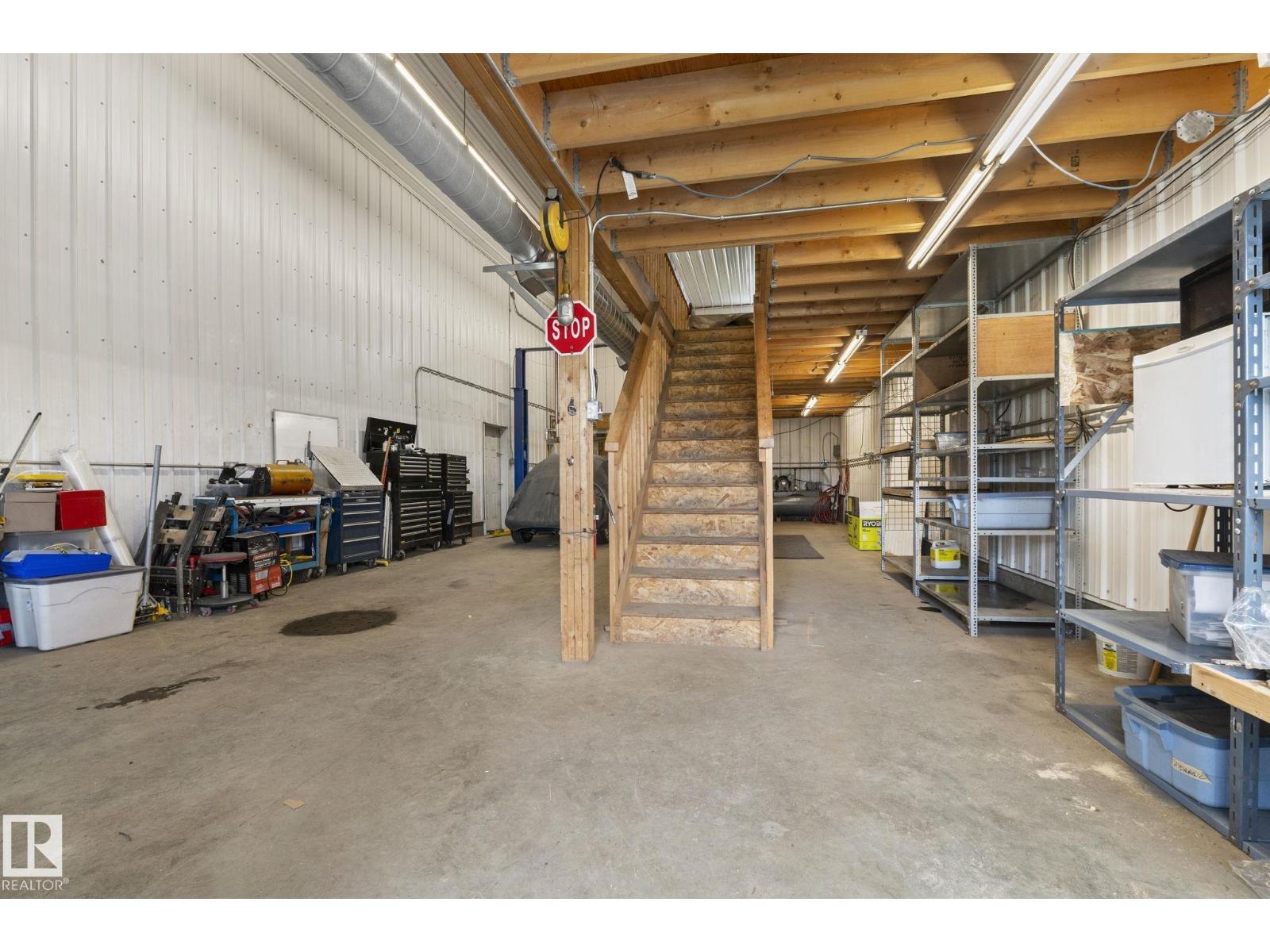 54255 RGE ROAD 222 - 34