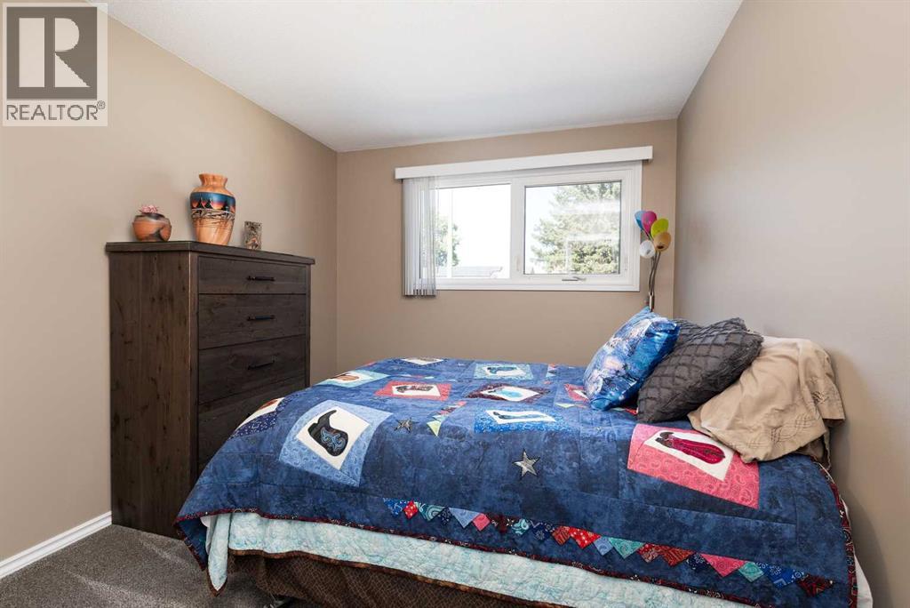 1414 25 Avenue N - 13