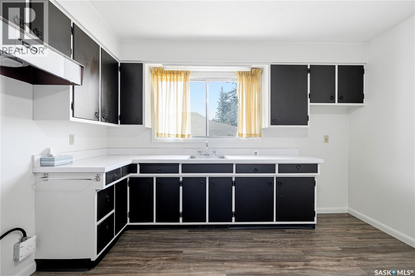 #1901 William AVENUE - 32