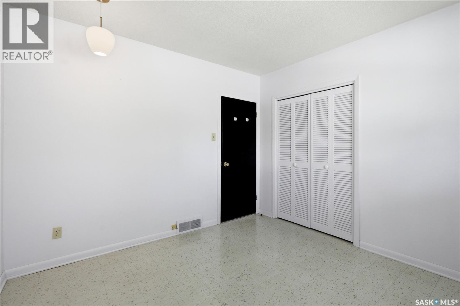 #1901 William AVENUE - 35