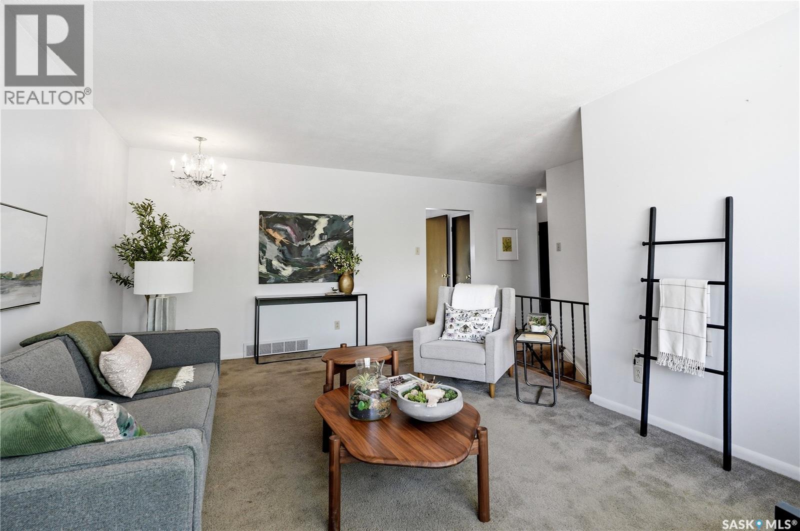 #1901 William AVENUE - 4