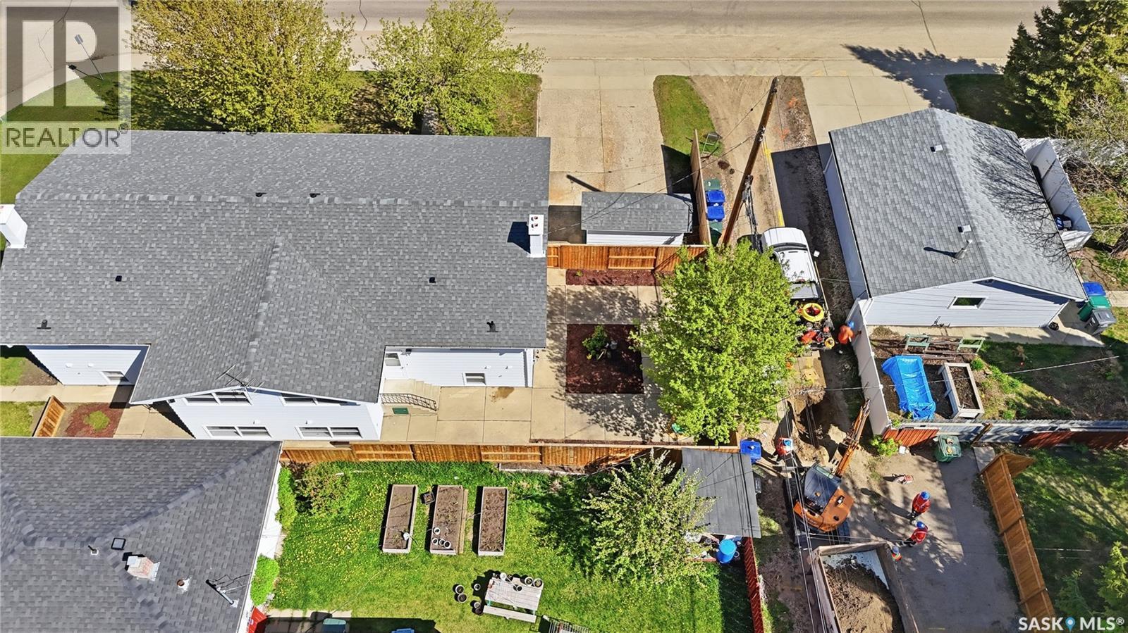 #1901 William AVENUE - 54