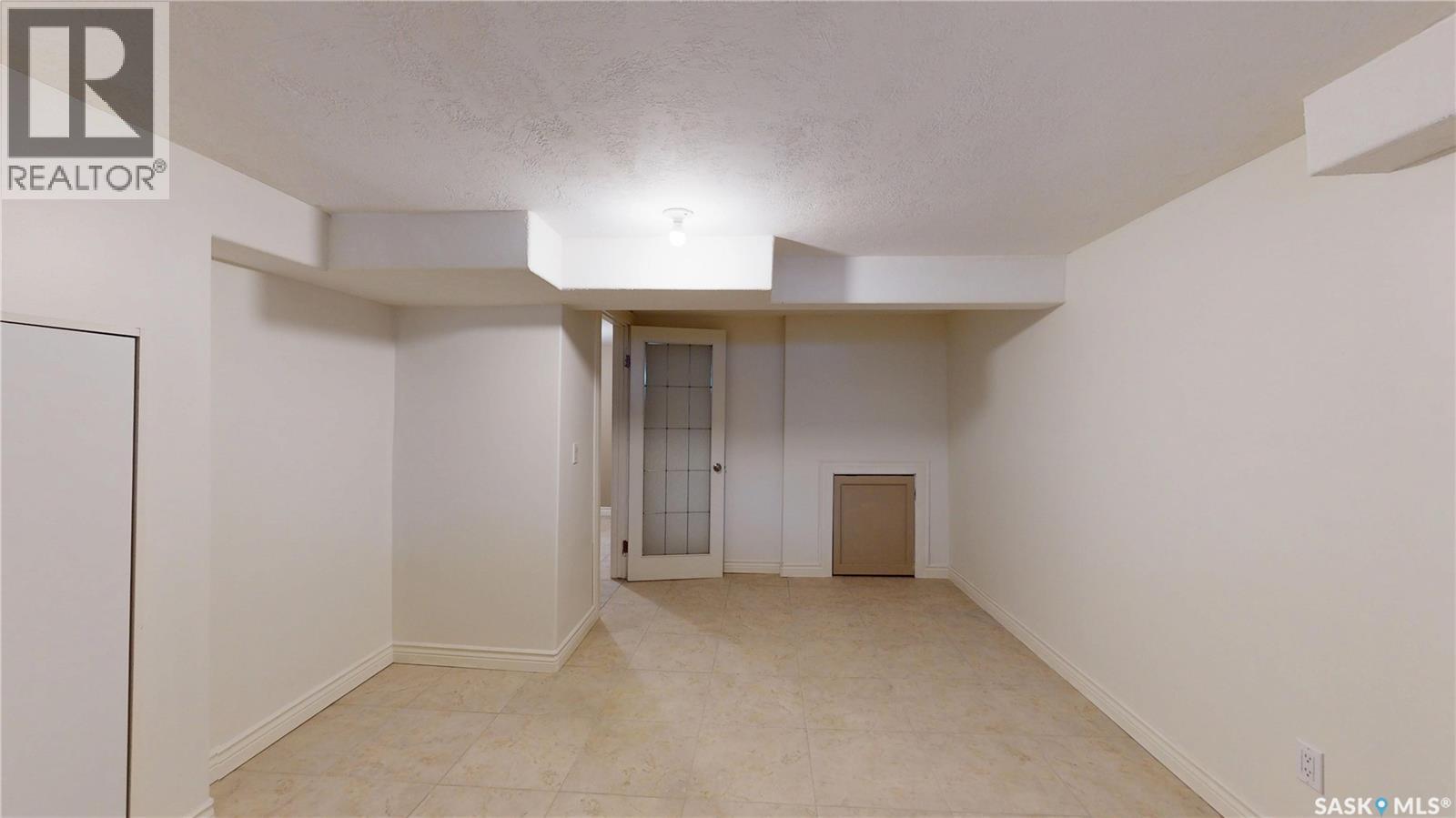 3150 Caen STREET - 28