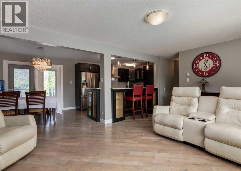 84 Fullerton Road SE - 5