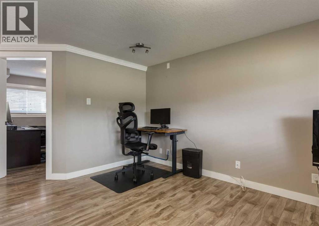 84 Fullerton Road SE - 22