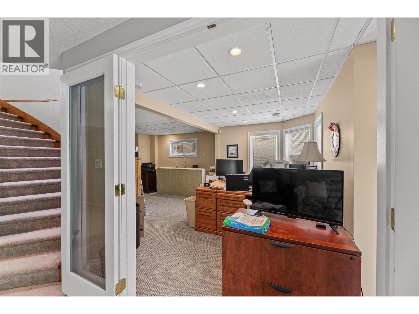 3069 Quail Crescent, Kelowna