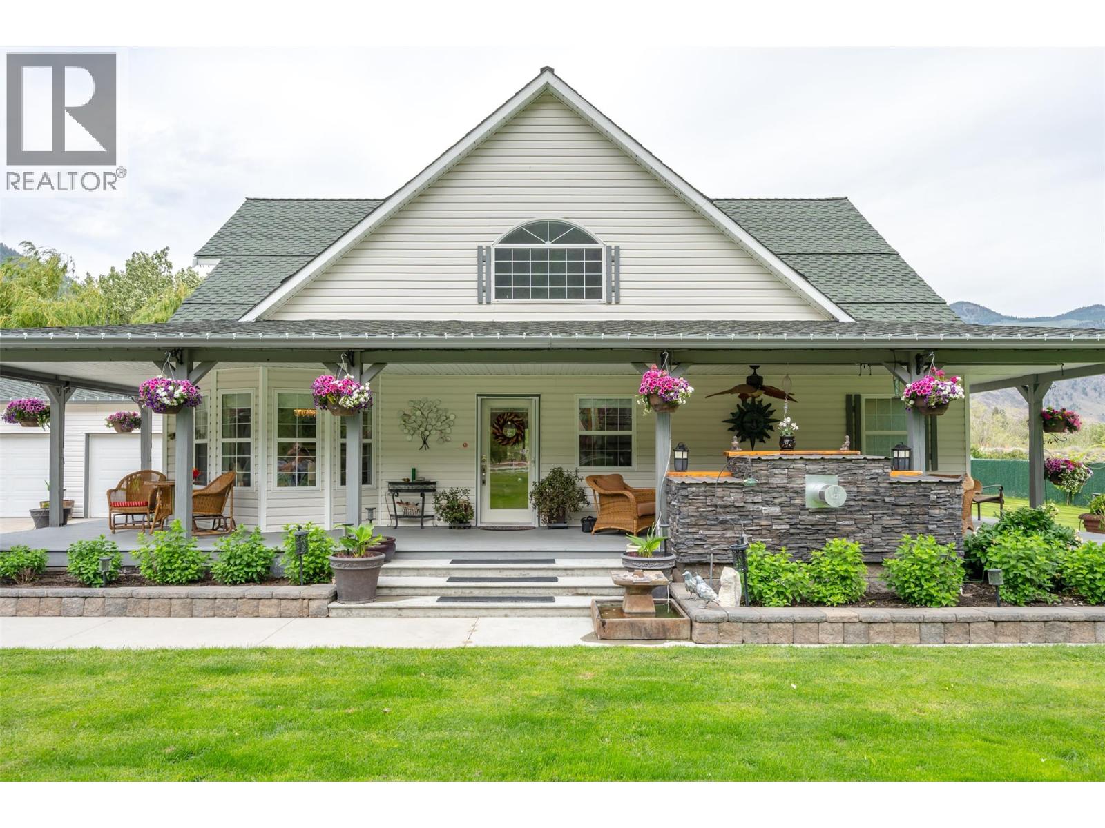  2900 River Road, Keremeos