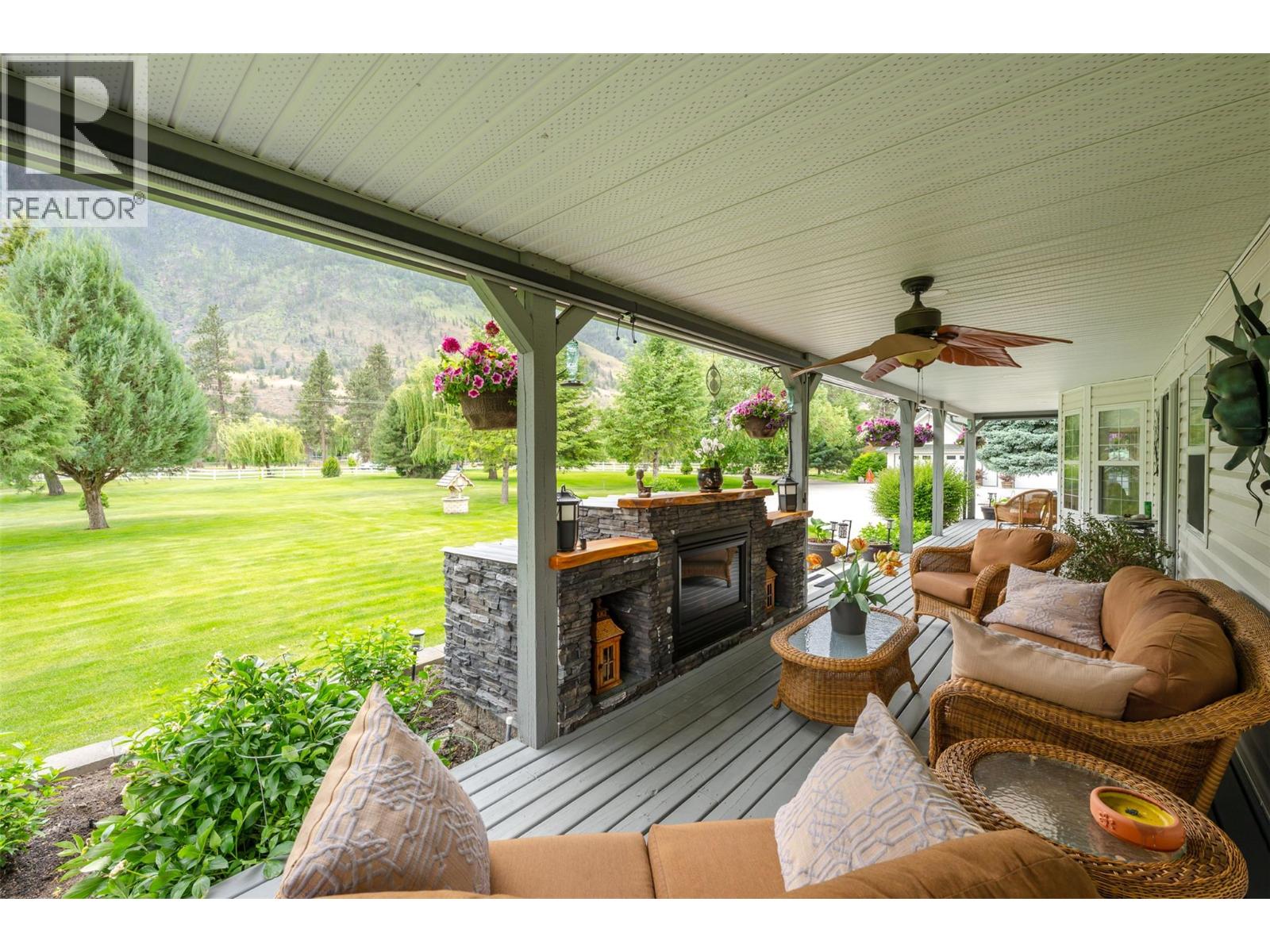  2900 River Road, Keremeos