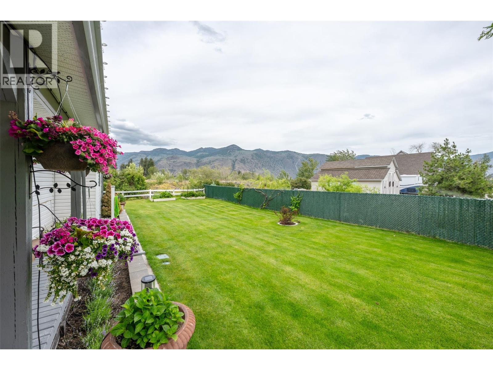  2900 River Road, Keremeos