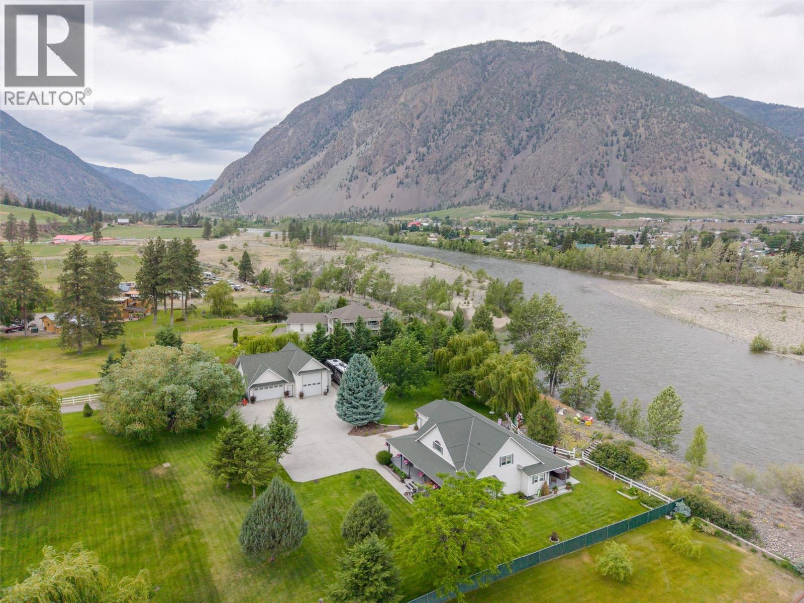  2900 River Road, Keremeos