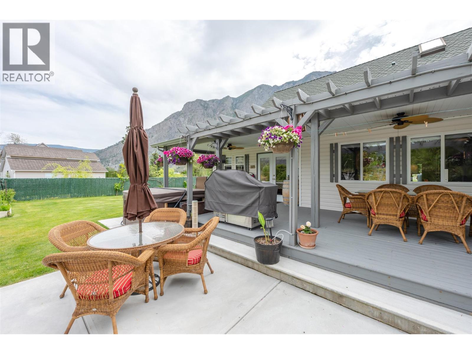  2900 River Road, Keremeos