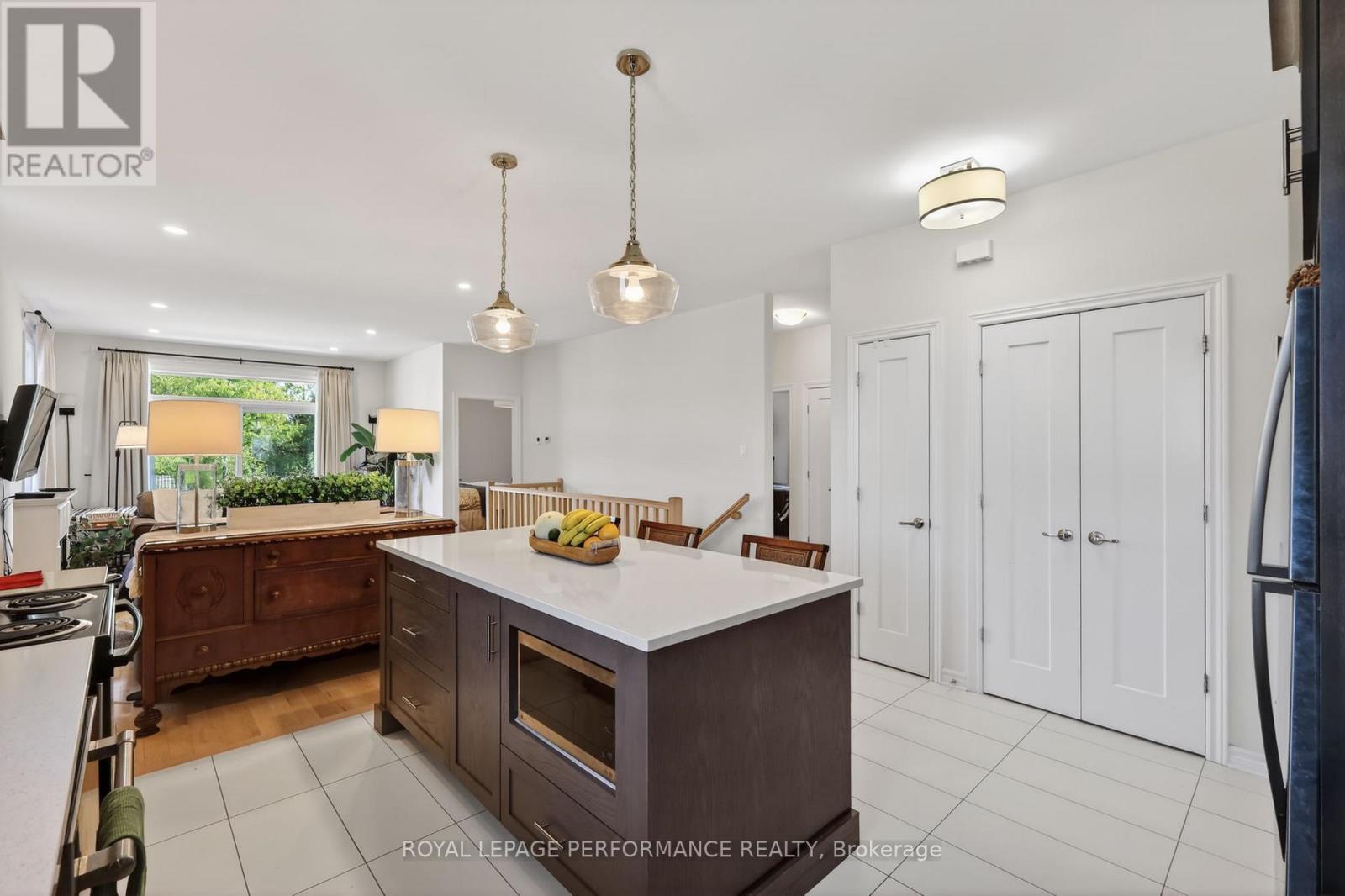 669 BRACEWELL STREET - 10